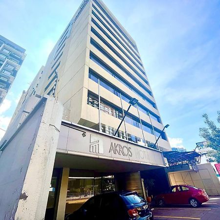 1420 Lujosa Habitacion - Hotel Akros Кито Екстериор снимка